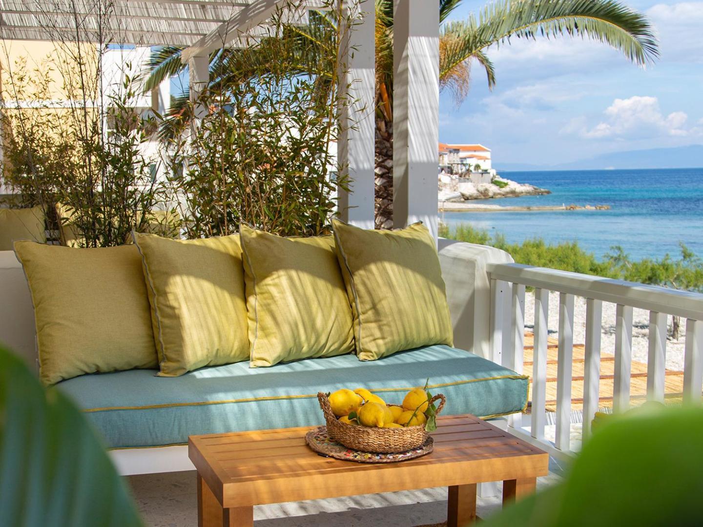 Aegean Stories Pelagos Suites Avlakia Exterior photo