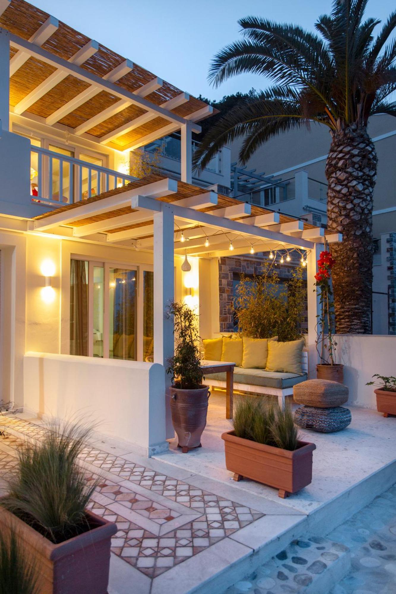 Aegean Stories Pelagos Suites Avlakia Exterior photo