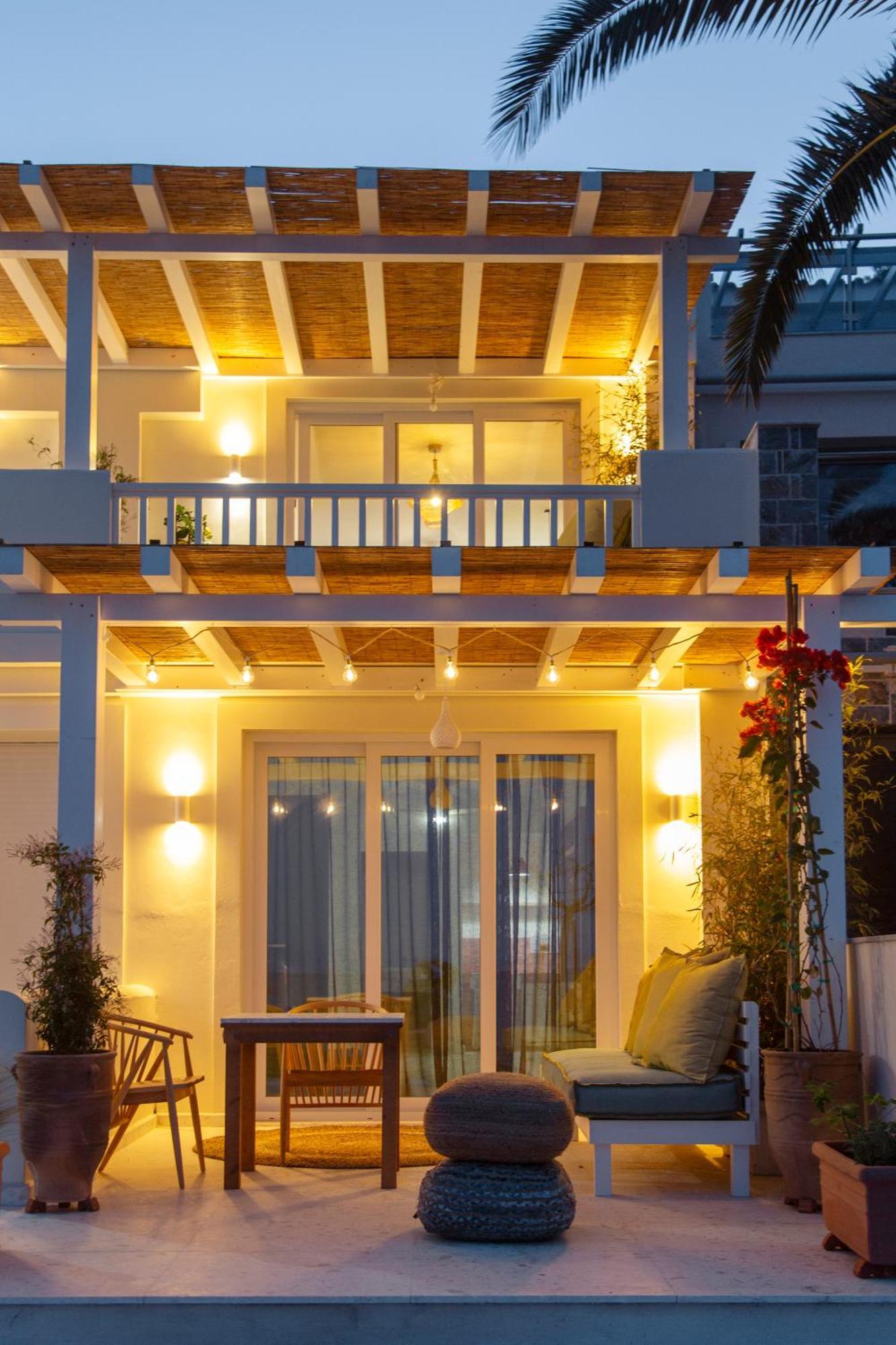 Aegean Stories Pelagos Suites Avlakia Exterior photo