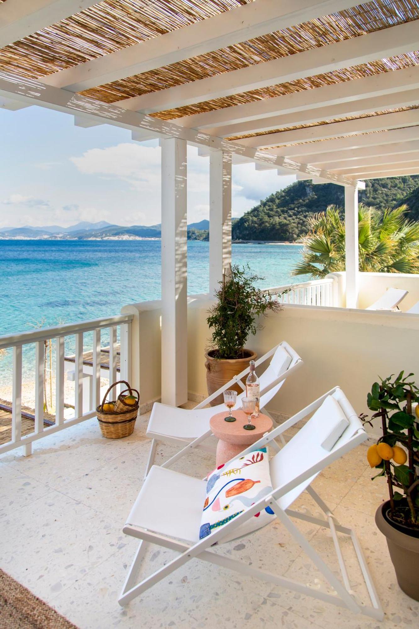 Aegean Stories Pelagos Suites Avlakia Exterior photo